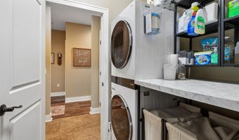 1301 S 13th St, Adel, IA 50003