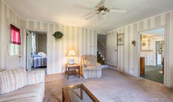 1696 Morton Ave, Albany, OH 45710