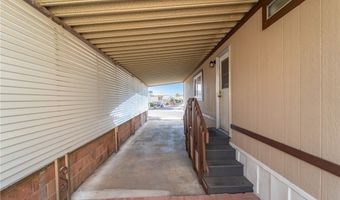 96 Pheasant Ln, Oceanside, CA 92057