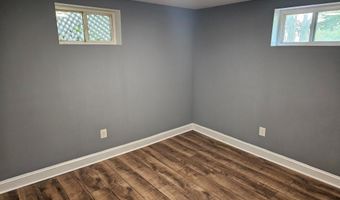 6422 PICKETT St, Alexandria, VA 22306