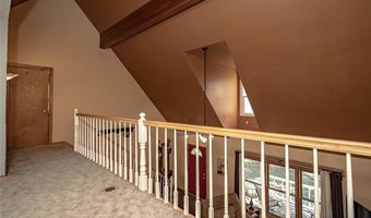 1140 N 100th Rd, Baldwin City, KS 66006