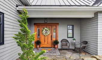16 Blacks Lndg, Belfast, ME 04915