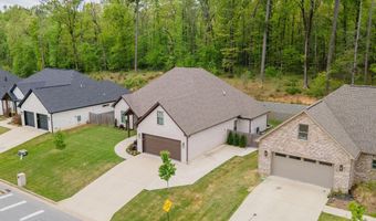 7901 S Shoreline Blvd, Benton, AR 72019