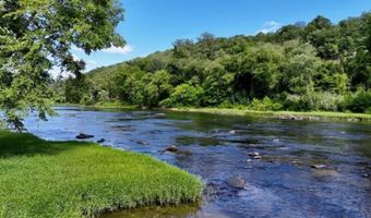 55 Minnow Ln, Alderson, WV 24901