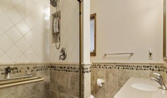 17646 S Ridgewood Dr, Arcadia, MI 49613