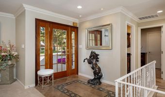 301 22nd St NW, Austin, MN 55912