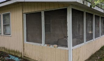 4233 Swan Lake Dr, Allegan, MI 49010