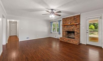 36 Annandale Dr, Boiling Springs, SC 29316