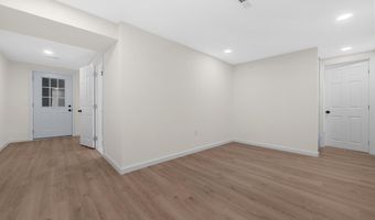 2316 FORT Dr, Alexandria, VA 22303
