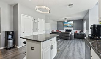 4 Bridle Path, Bayville, NJ 08721