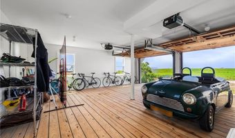 1328 Cooneymus Rd, Block Island, RI 02807