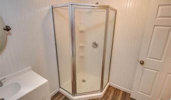 815 Hawley Ave, Alton, IL 62002