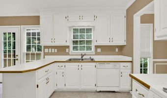 1005 Springharbor, Woodstock, GA 30188