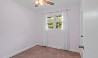7131 MURRAY Ln, Annandale, VA 22003