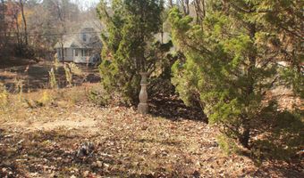 6207 WOODFORD Rd, Anniston, AL 36201