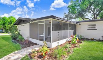 223 PINEHURST Dr, Auburndale, FL 33823