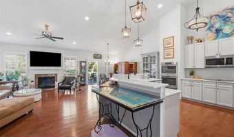 519 Triton Way Dr, Ballwin, MO 63011