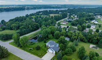 2960 Wilderness Ridge Rd SE, Alexandria, MN 56308