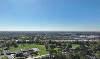 17116 Russell Ave, Allen Park, MI 48101