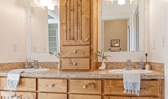 2802 S Hidden Hutch Dr, Ammon, ID 83401