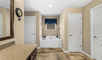 1267 Clear Stream Rdg, Auburn, GA 30011