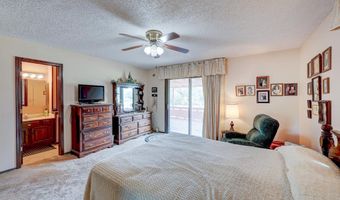 4 Lakeridge Dr, Arkansas City, KS 67005