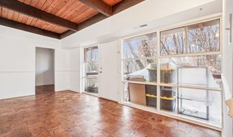 4333 AMERICANA Dr 203, Annandale, VA 22003