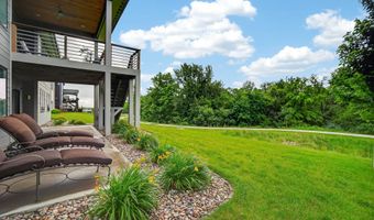 1007 Lynne Dr, Adel, IA 50003