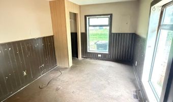 108 College, Barnesville, GA 30204