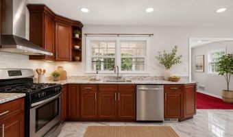 11705 BATTERSEA Dr, Beltsville, MD 20705