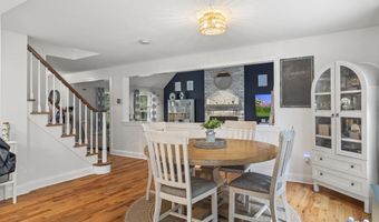 15 Blueberry Ln, Burlington, CT 06013