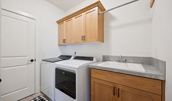724 SE 36TH St, Battle Ground, WA 98604