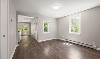 41 Parker St, Bangor, ME 04401