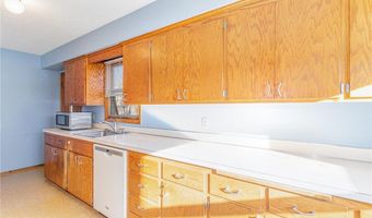 13197 132nd St W, Apple Valley, MN 55124