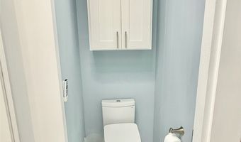 827 Kalalea St, Honolulu, HI 96825