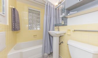 1215 Prescott Ave, Ann Arbor, MI 48103