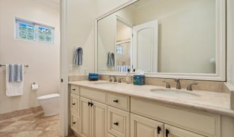626 W Hind Dr, Honolulu, HI 96821