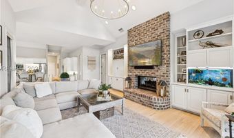 36 Hawthorne Rd, Bluffton, SC 29910