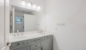 406 W Franklin St, Alvord, TX 76225