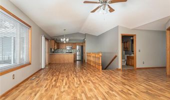 723 Amanda Ln, Alexandria, MN 56308
