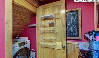 64 Creekside Dr A, Banner Elk, NC 28604