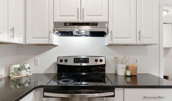 922 Poplar St, Alcoa, TN 37701