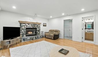 3345 Lake Park Cir, Anchorage, AK 99517