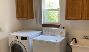 3144 Dunwoodie Rd, Ann Arbor, MI 48105