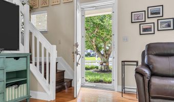 16 Shelli Ter, Barnegat, NJ 08005