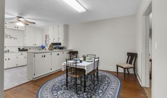 2004 Medfield Dr, Camden, SC 29020
