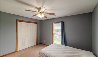 1502 Brookdale Dr, Atchison, KS 66002