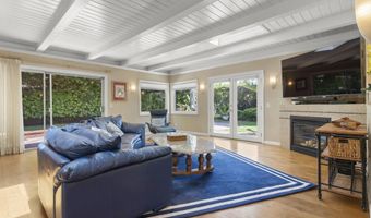 124 Reddington Ct, Camarillo, CA 93010