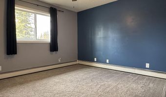 82 PEPPERDINE Dr, Fairbanks, AK 99709