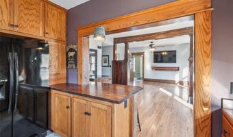 1701 Main St, Adel, IA 50003